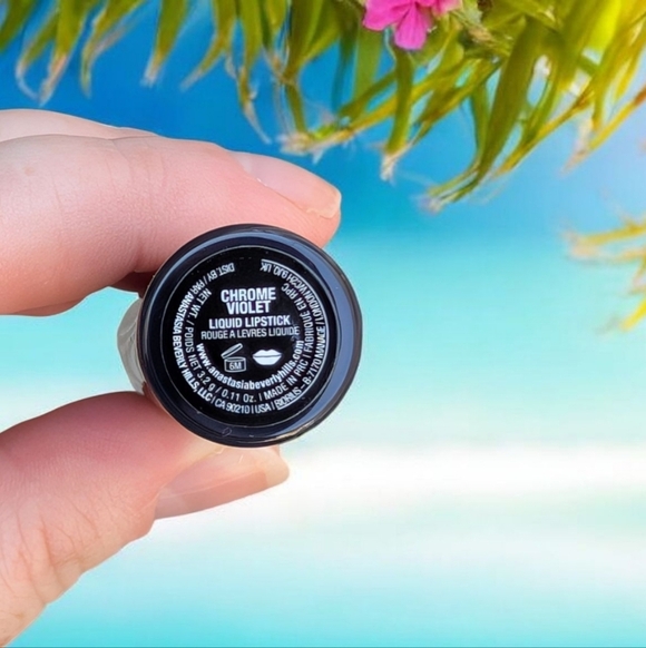 Anastasia Beverly Hills Chrome Lip Gloss Chrome Violet (New) - Picture 4 of 4